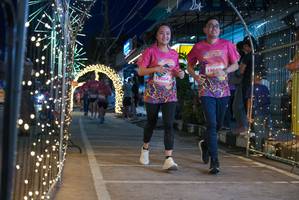 BIB: 1904, 19064
                            <button type="button" onclick="openModal(24676856)" class="btn btn-primary btn-sm float-right btn-popup" data-toggle="modal" data-target=".modal-high-quality">
                        <i class="fas fa-shopping-cart"></i> Add to Cart
                    </button>
                                            <button type="button" onclick="isThisMe(24676856, true)" class="btn btn-success btn-sm float-right btn-popup btn-isme hidden" data-toggle="tooltip" data-placement="bottom" title="นี่คือรูปของคุณใช่ไหม คลิกที่นี่เพื่อเอาเข้าอัลบั้ม">
                        <i class="fas fa-plus"></i> Add to album
                    </button>
                    <button type="button" onclick="isThisMe(24676856, false)" class="btn btn-warning btn-sm float-right btn-popup btn-isnotme hidden">
                        <i class="fas fa-ban"></i> Remove from album
                    </button>